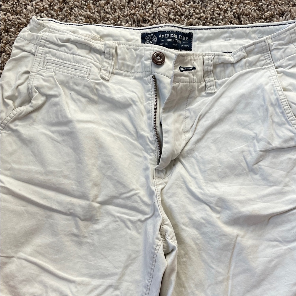 American Eagle Outfitters Off-White Chino Pants